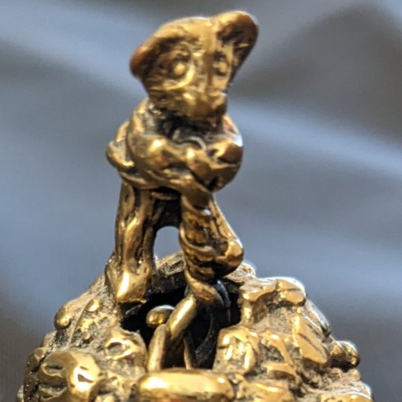 Artisan Handcrafted VTG Daniel Riccio 1984 Bronze Bears Bell. Calling collectors - Picture 2 of 16